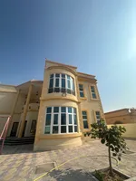 For rent a luxury villa in the Emirate of Sharjah, Al Rahmaniya area, consisting of 5 master bedrooms : Image 1