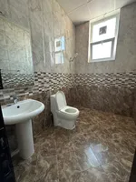 For rent a luxury villa in the Emirate of Sharjah, Al Rahmaniya area, consisting of 5 master bedrooms : Image 7