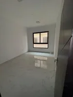 One bedroom apartment and lounge in Tallah! : Image 6