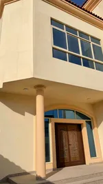 عجمان الحميديه

للبيع فيلا طابقين على شارعين (زاويه)
الموقع منطقة الحميديه خلف مركز الحميدية الصحي 
تتميز الفله من ديكورات كل الغرف والصالات 
مجهزه بمكيفات سنترال 
تتكون من 
2 صاله 
2 مغاسل للصاله 
4 غرف نوم ماستر 
مطبخ 
ملحق يتكون من 
1 غرفة خادمه 
 : Image 5