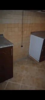 شقه للايجار السنوي بعجمان تطل على شارع الاتحاد غرفه وصاله : Image 8