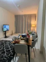 للإيجار شقة غرفة و صالة مفروشة 
في عجمان منطقة الراشدية 3 أبراج عجمان ون 
شامل الكهرباء و الماء و صرف صحي و الإنترنت 
الإيجار 4000 درهم 
التأمين 500 مسترد عند الخروج rent apartment room and furnished lounge
Ajman Rashidiya District 3 Ajman One Towers : Image 3