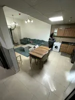 A room and a hall : Image 3