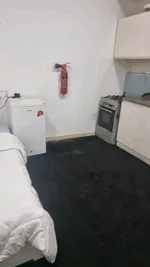 استوديو مفروش للإيجار Furnished studio flat : Image 2