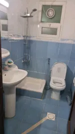 استوديو مفروش للإيجار Furnished studio flat : Image 6