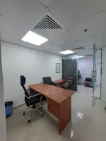 للايجار مكتب في بزنس سنتر : Image 2