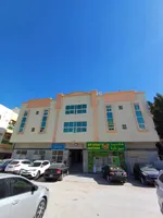 Separate kitchen studio for families : Image 1