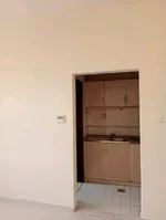 Separate kitchen studio for families : Image 3