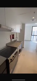 studio for sale : Image 1