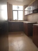 غرفة وصالة بمنطقة الجرف : Image 5