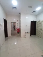 New ground floor building with 3 floors for sale : Image 3