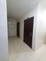 New ground floor building with 3 floors for sale : Image 4