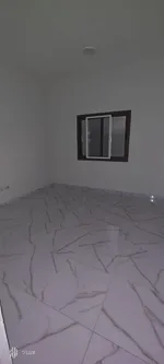 A room and a hall for rent in Al Bostan : Image 1