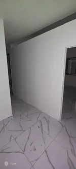 A room and a hall for rent in Al Bostan : Image 4