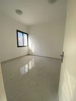 غرفه وصاله تاني ساكن للايجار السنوي في عجمان الراشيديه 3 قريب من جراند مول : Image 2