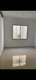 شقه غرفه وصاله مع بلكون تاني ساكن للايجار السنوي بالنعيميه 2 : Image 3