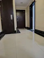 شقه للايجار السنوي بعجمان في البستان الليوارة غرفه وصاله ببلكون و2حمام : Image 2