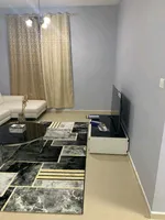 For monthly rent, a one-bedroom apartment in City Tower, including bills : Image 3