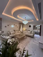 فيلا فاخره للبيع بمساحات كبيره مفروشه بأثاث كلاسيكي : Image 2