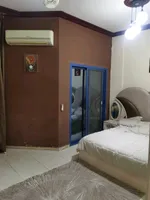 شقه غرفتين وصاله مفروش للايجار الشهري بعجمان بأبراج الخور : Image 3