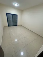 غرفه وصاله للايجار السنوي في النعيميه 1 عجمان قريبه لمخرج دبي والشارقه وجميع الخدمات : Image 1