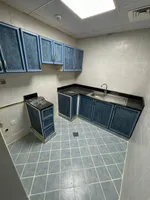 غرفه وصاله للايجار السنوي في النعيميه 1 عجمان قريبه لمخرج دبي والشارقه وجميع الخدمات : Image 2