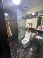 للايجار الشهـــــــــــــــــرى بعجمان الروضه 2 قرب مم شارع الشيخ عمار 

متوفر نموذج غرفه و صاله مفروشه فرش فخم تشطيب سوبر ديلوكس تصميمات راقيه جدا فرش انيق و مريح جدا 

آلَسِعٌر 4500 شُآمًلَ جّمًيَعٌ آلَفُوٌآتٌيَر آنِتٌرنِتٌ کْهّربًآ مًيَآهّ صّرفُ ص : Image 5