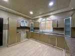 Villa for rent in Al Mowaihat 1 : Image 2
