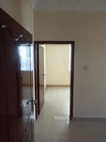 غرفه وصاله للايجار في عجمان النعيميه باركينج فري : Image 7