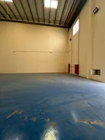 مستودع تخزين في ام القيون مساحه3000 قدم : Image 1