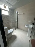 فيلا للايجار 4 غرف للموظفين في ام القيوين : Image 6