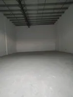 3 مستودعات لايجار في  ام القيون مساحه 9000 الف قدم : Image 1