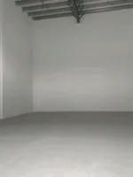 3 مستودعات لايجار في  ام القيون مساحه 9000 الف قدم : Image 3