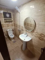 استديو مساحه مميزه سعر مميز جدا قريب من جميع الخدمات وقريب من مخرج دبي والشارقه : Image 4