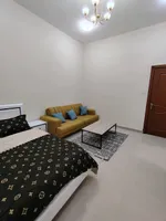 Studio for monthly rent within a villa in Al Khabeesi, Sidra, first tenant, furnished : Image 2
