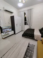 Studio for monthly rent within a villa in Al Khabeesi, Sidra, first tenant, furnished : Image 3