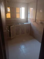 غرفه وصاله  للإيجار في المويهات عجمان 🔑🏡 قريبه من مخرج محمد بن زايد والشيخ عمار  في قلب الخدمات وارقي الاماكن : Image 2