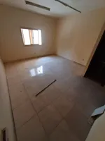 استديو مساحه واسعه جدا مطبخ منفصل  المكان النعيميه عجمان قريبه من دوار الشارقه بنايه نضيفه : Image 4