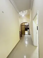 Villa for rent in Al Mowaihat 1 : Image 2