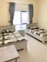 للإيجار شقة مفروش شهري غرفتين و صالة ببلكونة في عجمان منطقة النعيمية قريبة من كل الخدمات : Image 5