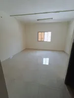 استديو مساحه واسعه للايجار السنوي في النعيميه  قريب من السفير مول ومخرج دبي والشارقه : Image 4