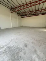 Food warehouse for rent in Umm Al Qayoun. There are 3 large warehouses available : Image 6
