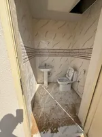 Food warehouse for rent in Umm Al Qayoun. There are 3 large warehouses available : Image 8