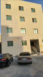 A building with a great location and a nice income : Image 5