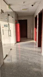 A building with a great location and a nice income : Image 7