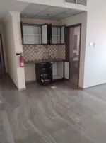 استديو فاخر مع مطبخ جانبي : Image 4