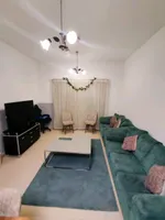 furnished room and hall : Image 6