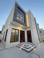 للبيع فيلا مودرن واجهة حجر بأمارة عجمان منطقه الحليو 2 مقابل حديقه الياسمين   قريب شارع الشيخ محمد بن زايد : Image 2