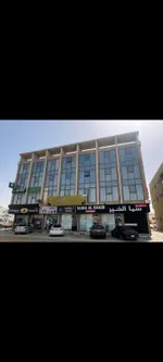 For sale, a building consisting of 37 units. Annual income: 1,104,000 : Image 1