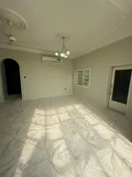 Villa for rent in Elyash area in Sharjah : Image 8